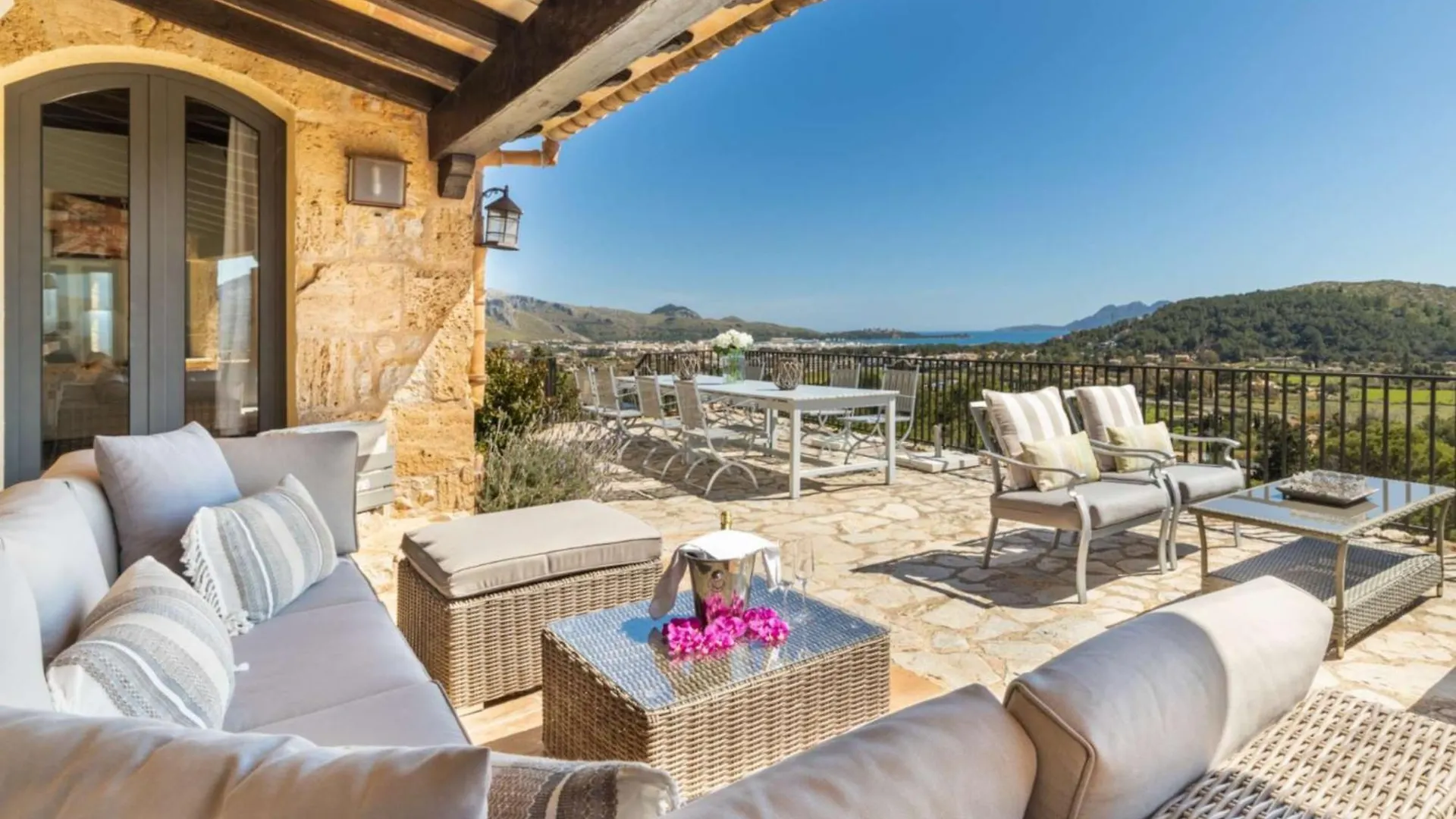 Villa Sundancemallorca Port de Pollenca Spain